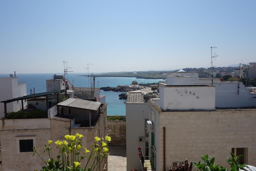 Arco Sallustio Monopoli Buitenkant foto