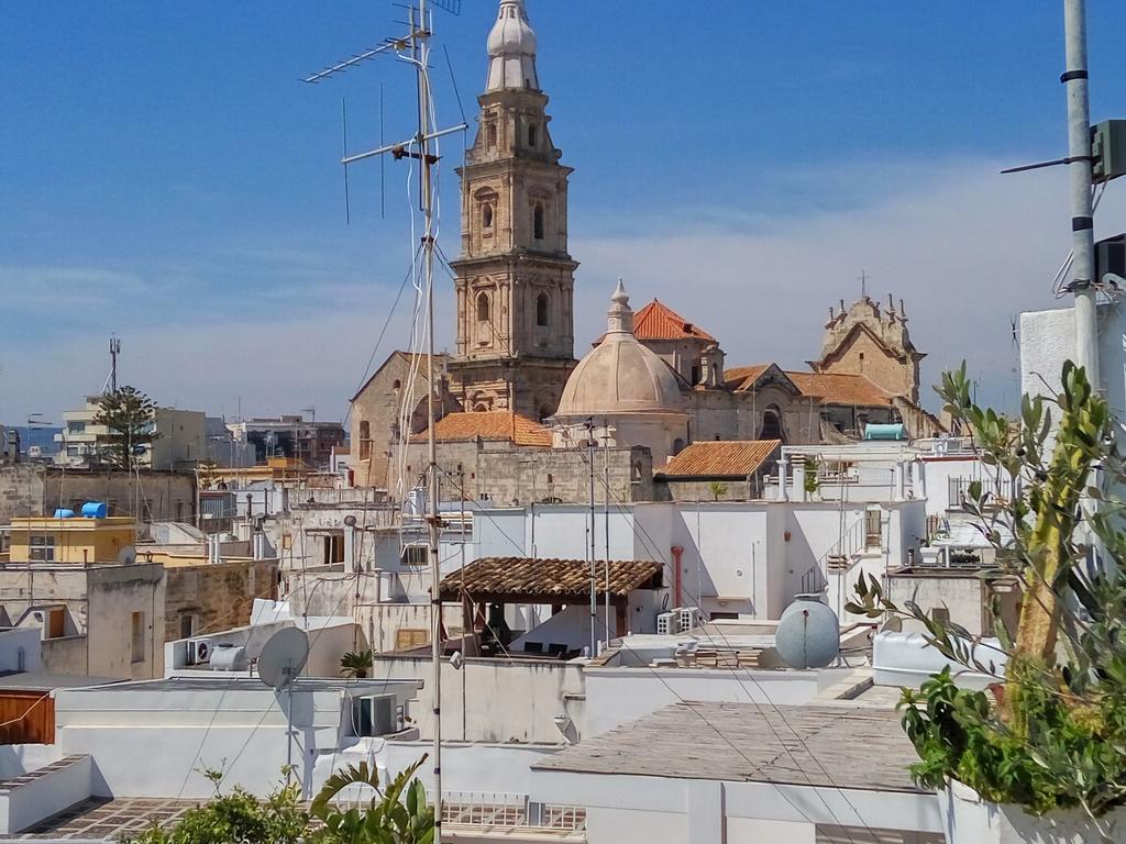 Arco Sallustio Monopoli Buitenkant foto
